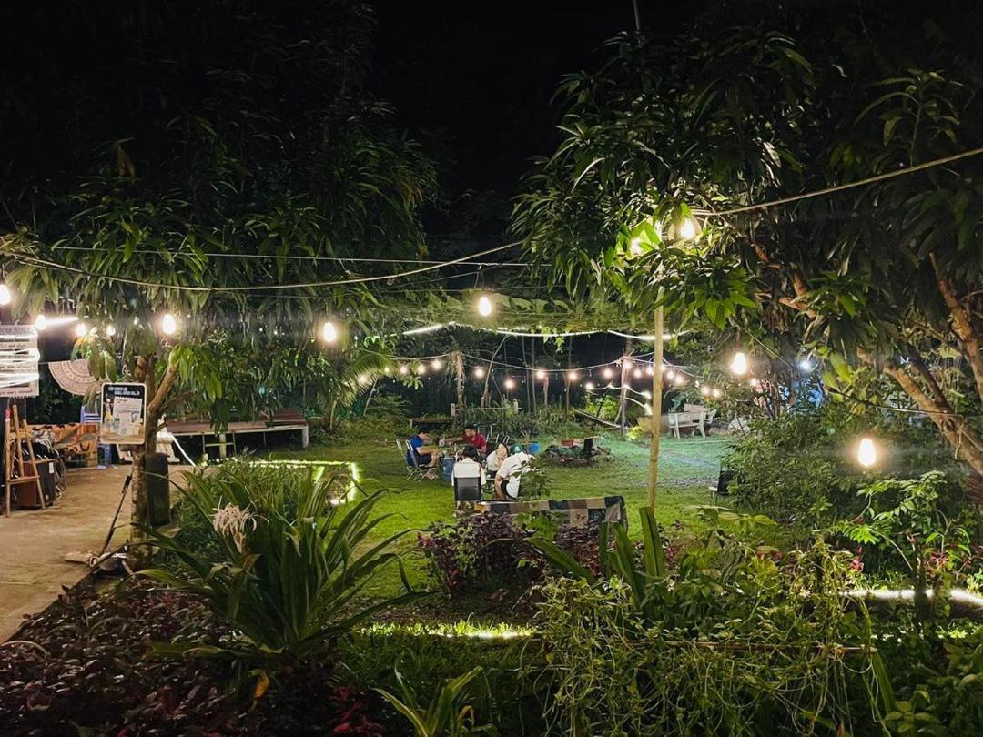 Con Dao Backpacker - Loco Camping Chi Khu Co Ong Kültér fotó