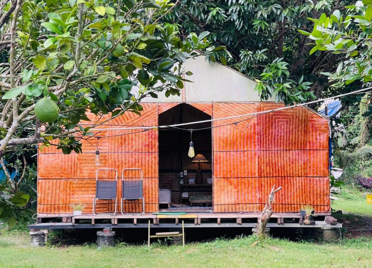 Con Dao Backpacker - Loco Camping Chi Khu Co Ong Kültér fotó